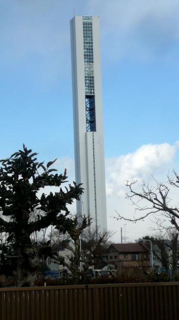 日立工場1月26日エレベーター試験塔