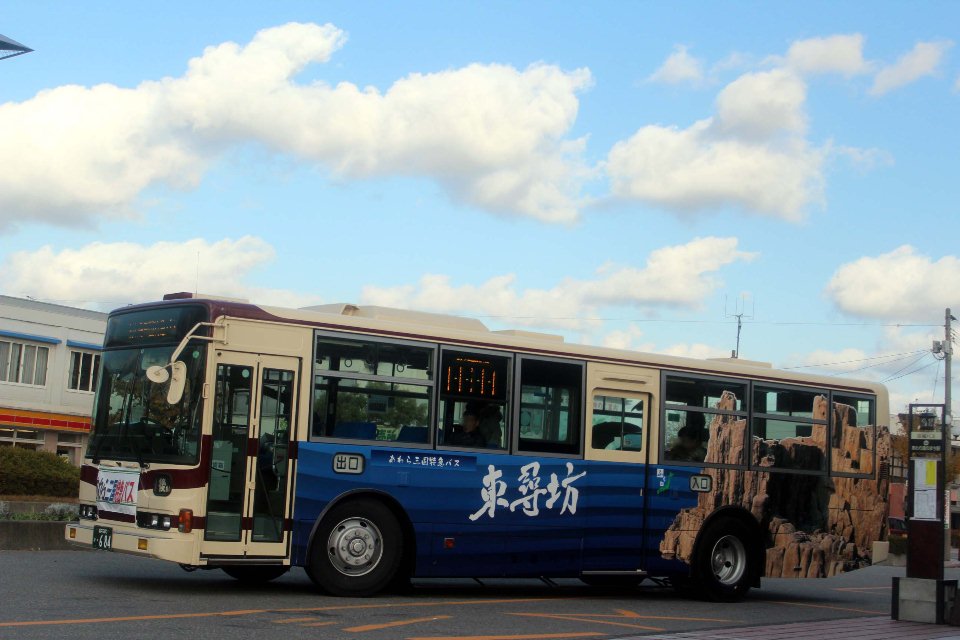 京福バス か684