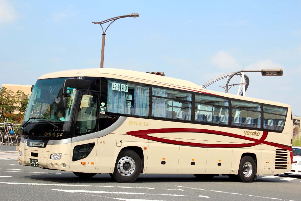 ヤサカ観光バス か1593