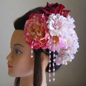 ボタンと桜とダリアの和装髪飾り