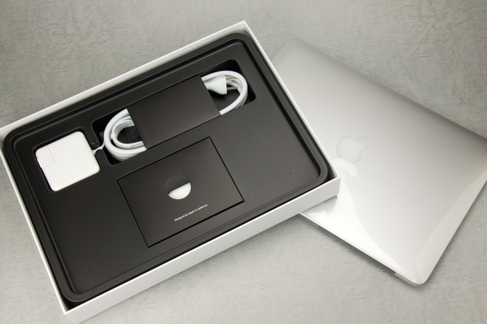 MacBook Air 2012 13インチ Mac初心者の感想 - 買い物